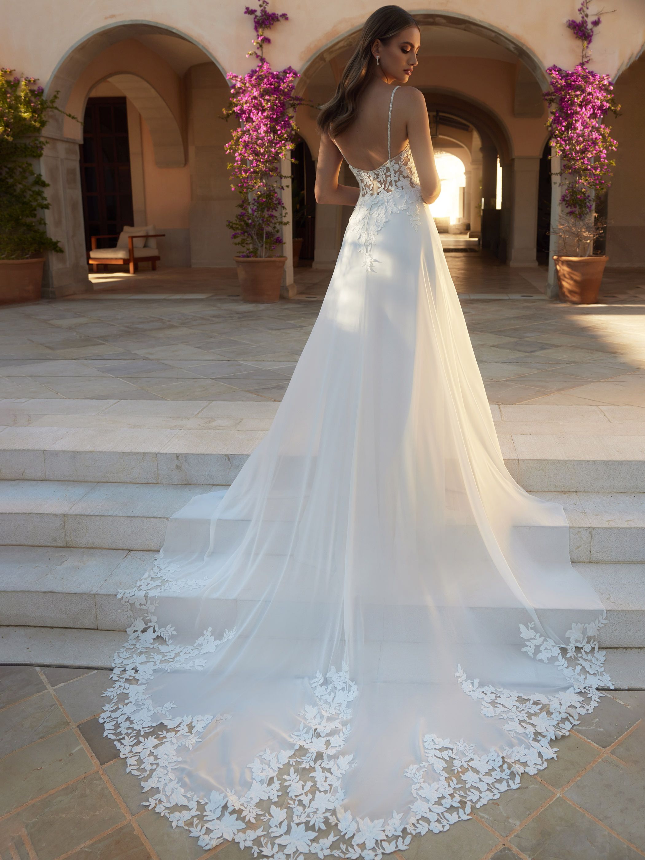 Beryl wedding dress by Bianco Evento
